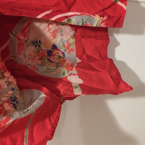 CITRON Silk Kimono Top - Picture 3 of 6